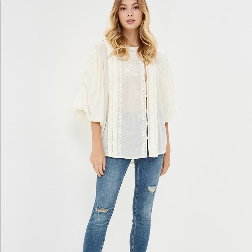 NWOT Free People Sweet romance top